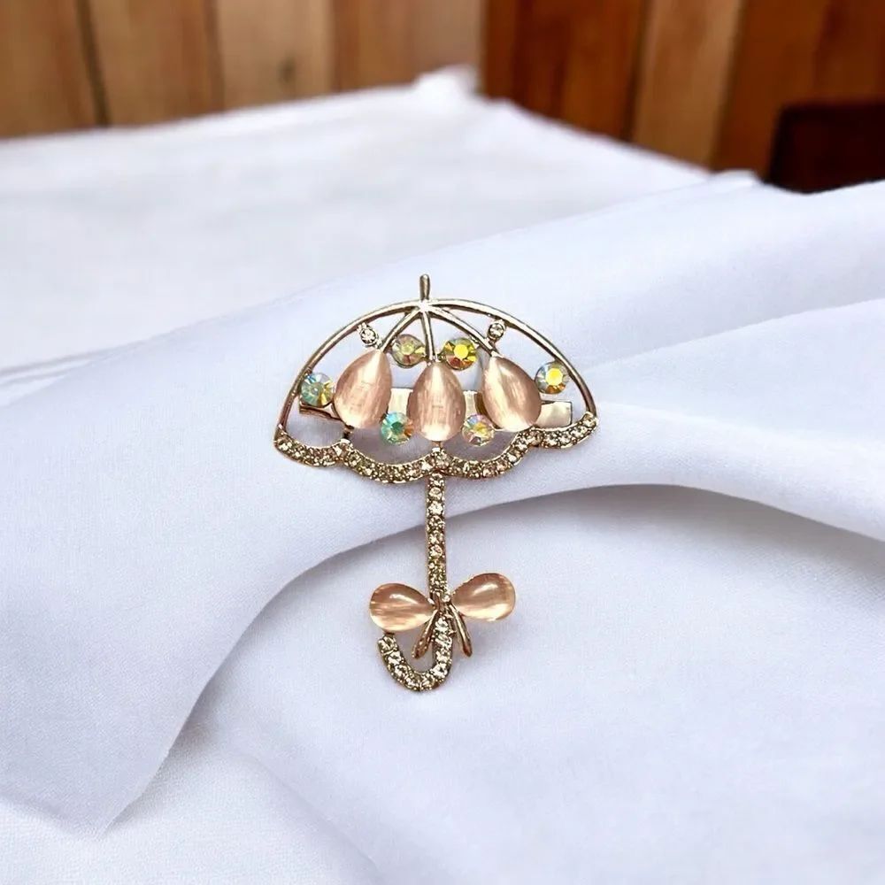 🤯5/$25🤯 Lavender Moon Glow Stone Aurora Borealis Rhinestone Unbrella Broo…